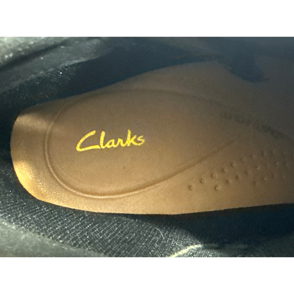 Clarks Women's Neva Zip Waterproof Black Leather Ankle Boot - Size 9 - Picture 7 of 8